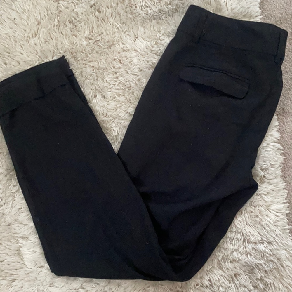 Banana Republic size 4 black straight leg pants